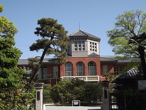同志社女子大学は本当にFラン？いや、偏差値45の実力を数字で論破する
