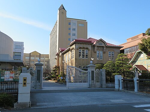 大阪樟蔭女子大学はFランで恥ずかしい？偏差値37.5・充足率72.0%の実像を暴く