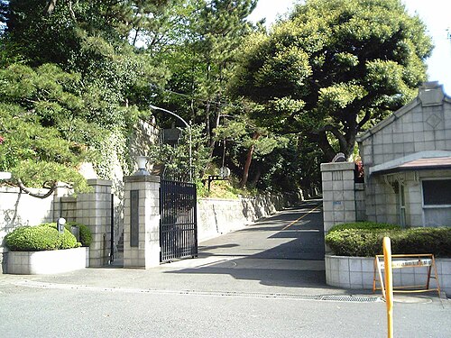 清泉女子大学はFランか、そうでないか。偏差値37.5で白黒つけた